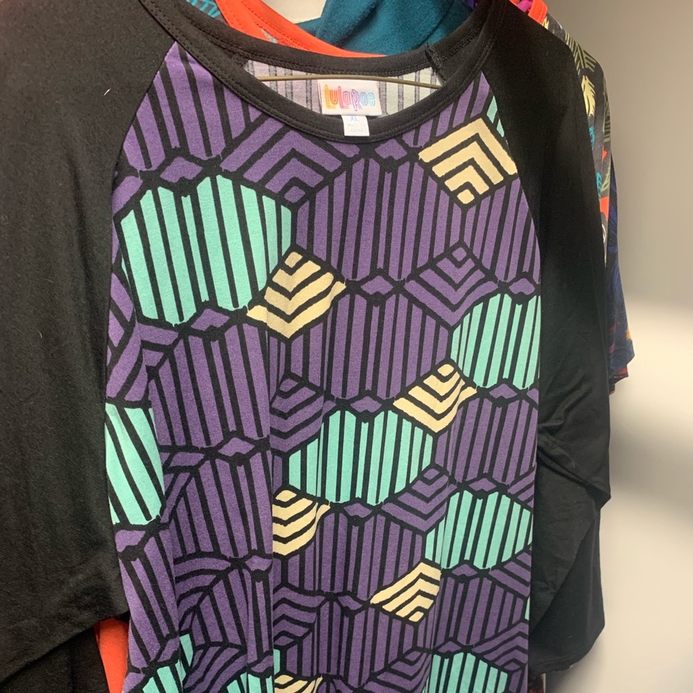 Lularoe - Picture 2 of 8